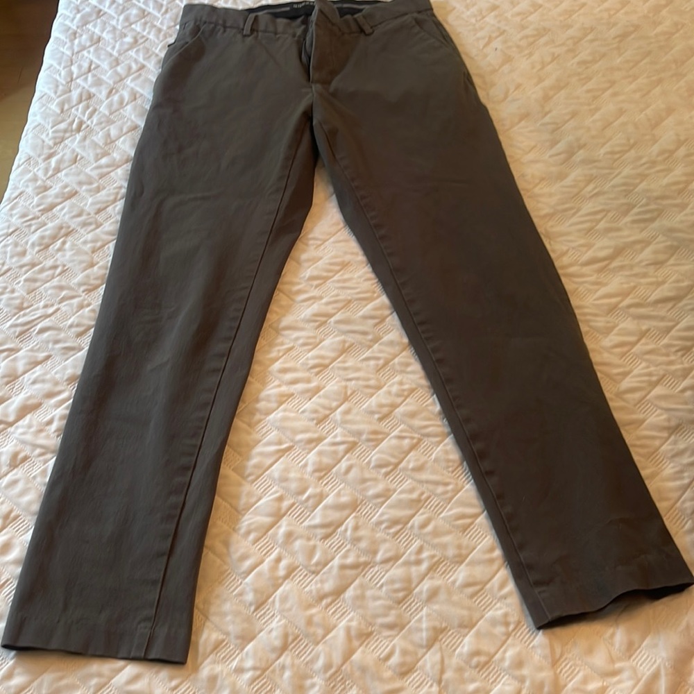 Dockers Men’s 30W x 30L Smart Tech 360 Grey worn once